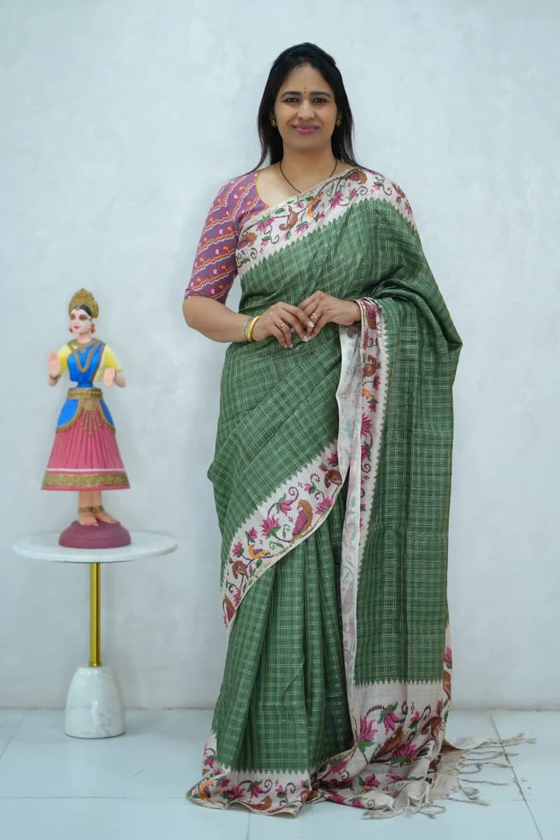 Blended Tussar Silk Saree in green & beige colour