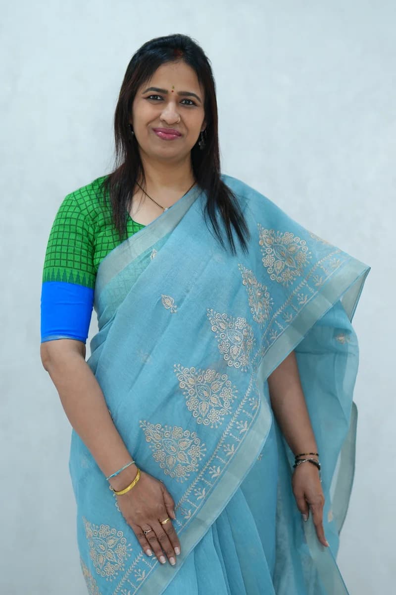Cotton Silk saree blue with thread buttas, zari border and floral design embroidery